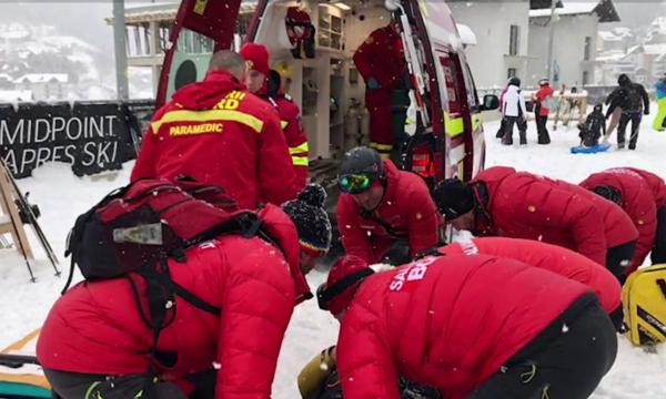 Cât timp au stat blocaţi în telescaun turiştii de pe pârtia Prislop din Borşa. Era un ger cumplit, greu de îndurat