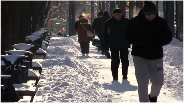 Un nou val de frig va aduce ninsori în aproape toată România. Zonele în care se va depune un strat consistent de zăpadă