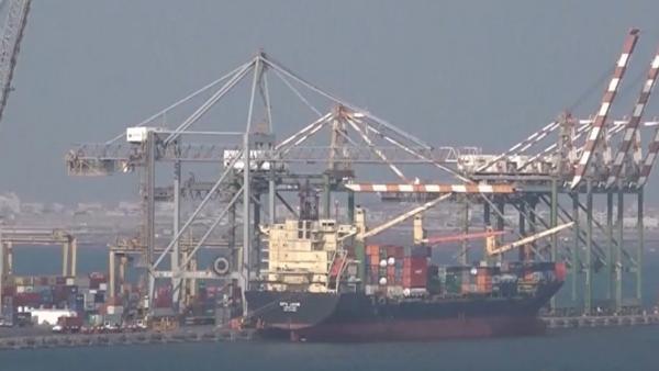 Tensiunile militare din Marea Roşie tulbură economia globală. Cum ar putea fi afectată România