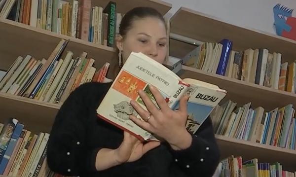 Comuna unde au fost înființate două clase pentru adulţii care au abandonat şcoala. "Am mers din casă în casă şi am întrebat dacă vor să-şi continue studiile"