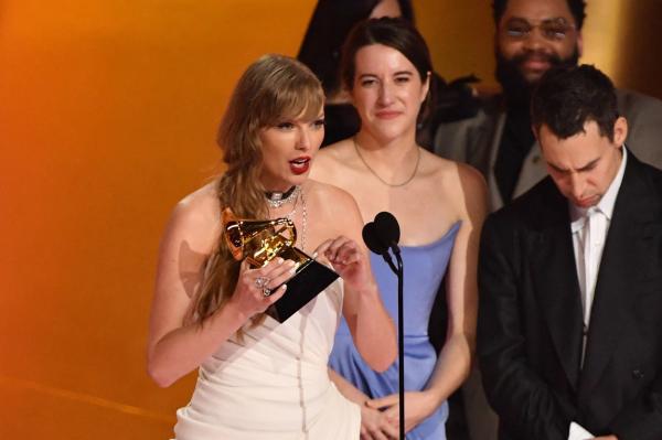 Premiile Grammy 2024. Taylor Swift a făcut istorie, Miley Cyrus a câştigat primul trofeu din carieră, iar rapperul Killer Mike a fost arestat