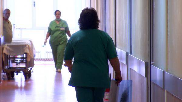Zece fiole cu Fentanil au dispărut din Spitalul Judeţean Braşov. Opioidul folosit la anestezii era păstrat într-un depozit special