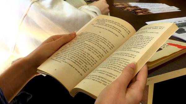 A bătut vântul în bibliotecile din ţară de Ziua Națională a Lecturii. Specialiştii ne recomandă să citim cel puţin şase minute pe zi