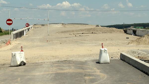 Undă verde pentru Autostrada A9, care ne va lega de Belgrad. Șoseaua de mare viteză va avea 73 de kilometri şi va trece pe lângă 14 localităţi