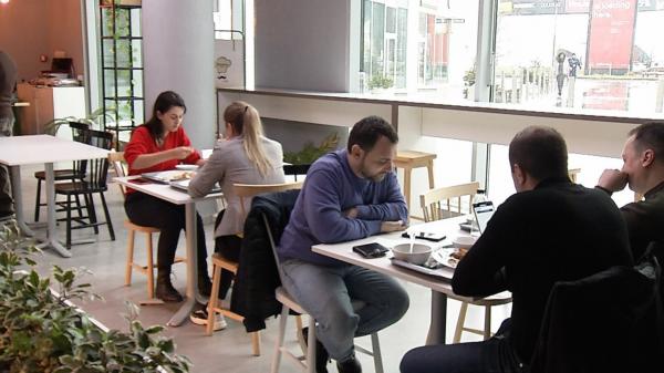 Avantajele tichetelor de masă. Cum s-a schimbat stilul de viaţă al angajaţilor români