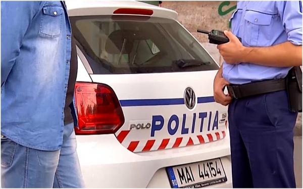 Profesor universitar din Braşov, cercetat penal pentru agresiune sexuală. Bărbatul de 55 de ani ar fi sărutat cu forța și atins în zone intime două studente