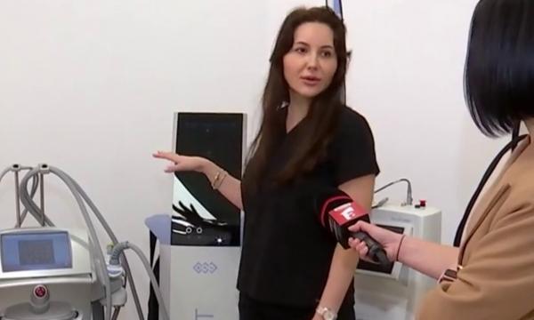 Aparatul care stimulează muşchii în 30 de minute cât ar face-o 10.000 de abdomene. La UMF Timişoara a apărut specializarea de cosmetică medicală