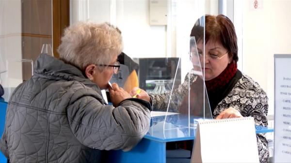 Veşti proaste pentru un milion de pensionari. Ce se întâmplă dacă la recalcularea din septembrie rezultă un venit mai mic