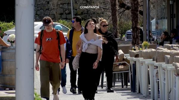 Finalul lunii martie va fi cel mai călduros din ultimii 70 de ani. Motivul pentru care termometrele vor indica şi 30 de grade Celsius