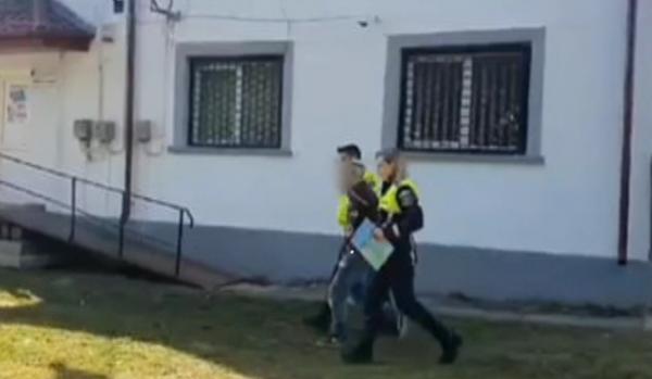 Răzbunarea unui argeşean, în miez de noapte, după o ceartă banală cu vecinul. Isprava l-a băgat după gratii 30 de zile