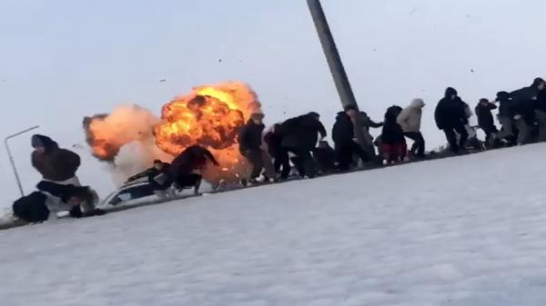 Lovitură năucitoare pentru ruşi. Momentul în care o dronă ucraineană loveşte o clădire la peste 1200 de km în Rusia