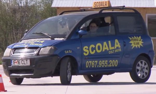 Cât costă maşinile pe care le pot conduce minorii cu permis auto. La 18 ani vor da iar examen de carnet