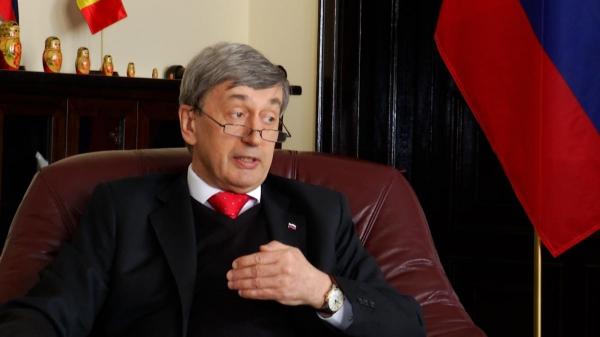 Soţia lui Valeri Kuzmin, ambasadorul Rusiei la Bucureşti, a decedat în sediul ambasadei. O oră au încercat medicii SMURD să o resusciteze: cauza morţii