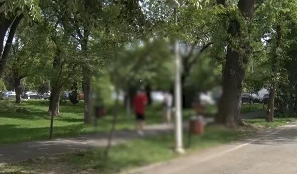 Motivul atacului cu maceta din Brăila este halucinant. Ce l-a înfuriat pe băiatul de 15 ani, înainte să se năpustească şi să înjunghie alt adolescent în parc