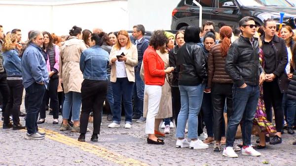 Angajaţii Guvernului, în grevă japoneză. Cer salarii mărite cu 30%