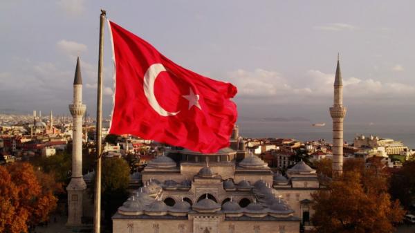 Este oficial: românii vor putea merge în Turcia doar cu buletinul, fără viză