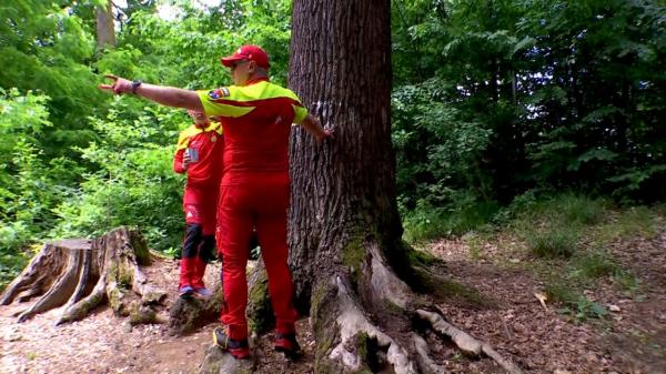 La ce să avem grijă când facem un traseu pe munte. Sfaturile salvamontiştilor pentru o drumeţie fără peripeţii