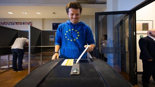 Alegeri europarlamentare în Olanda. Surpriză după exit-poll: naţionaliştii i-au depăşit pe extremişti şi se clasează în fruntea voturilor