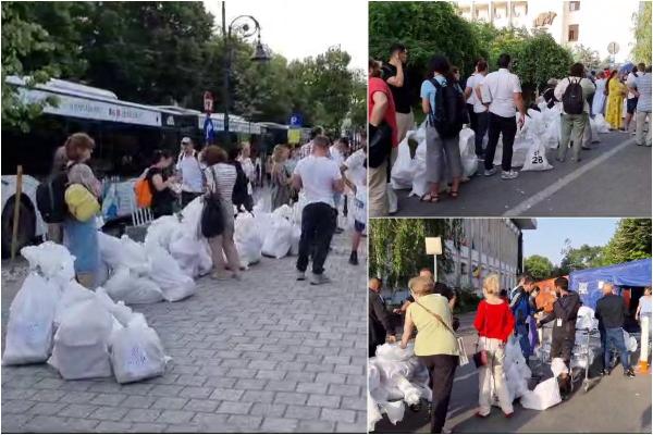 Noapte albă în secţiile de votare. Cozi interminabile cu sute saci cu buletine de vot care aşteaptă să fie primite la Birourile Electorale