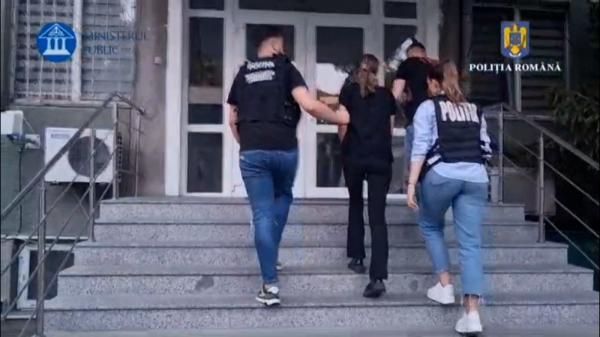 O tânără din Slatina şi-a ucis în bătaie bunica octogenară. Bătrâna şi-a dat ultima suflare pe un pat de spital