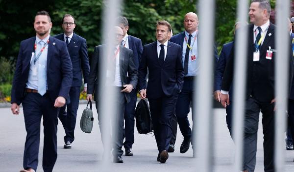 Cum şi-a arătat Macron "muşchii", după ameninţările nucleare ale Rusiei. Summitul din Elveţia, încheiat fără concluzii clare