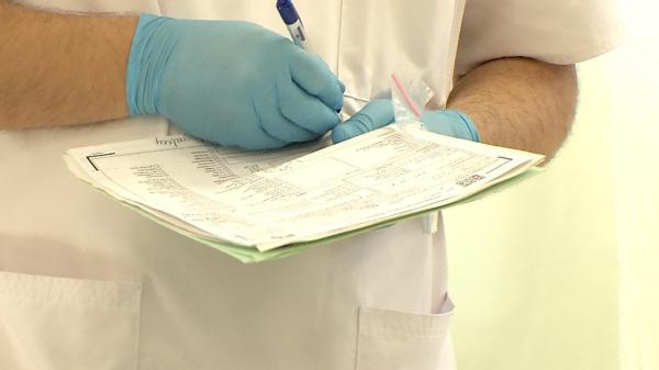Despăgubiri uriaşe pentru o pacientă din Iaşi, după un avort în timpul căruia a fost la un pas de moarte. Decizia, la 10 ani de la operaţie