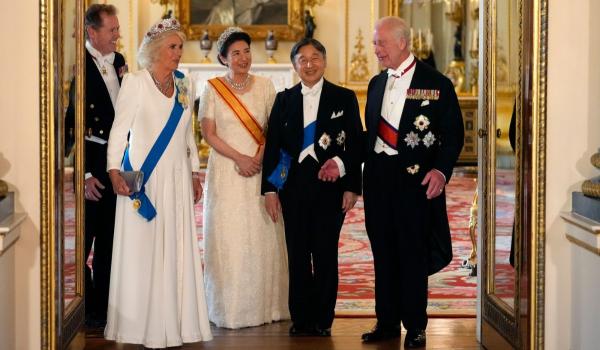 Regele Charles l-a primit pe împăratul Naruhito la Buckingham. Este prima vizită găzduită de monarh după diagnosticul de cancer