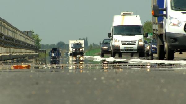 Restricţii de circulaţie pentru maşinile de mare tonaj, în 10 judeţe din ţară. Vehiculele exceptate de la regulă