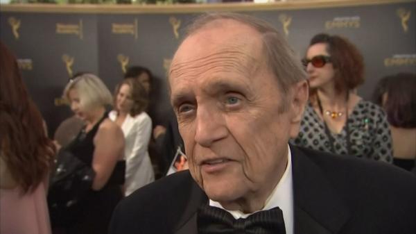 Comedianul Bob Newhart a murit la 94 de ani. Recent a fost recunoscut pentru apariţiile în "Young Sheldon" și "The Big Bang Theory"