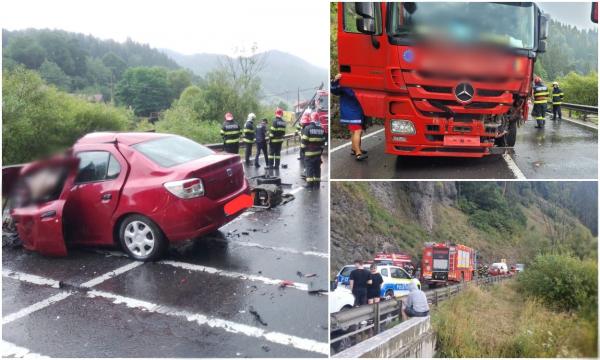 Soţ şi soţie, morţi într-un Logan zdrobit de TIR pe contrasens. Imagini de groază surprinse pe DN15, în Mureş