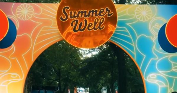 Summer Well a ajuns la a 13-a ediţie. Ziua a doua s-a transformat într-o simfonie de culoare pentru festivalieri