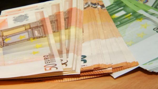 Un român a cumpărat titluri de stat Fidelis de 68 milioane de euro. Ce profit face în fiecare an