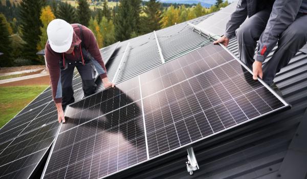 Casa Verde Fotovoltaice 2024. Când încep înscrierile şi care sunt paşii pentru a accesa fondurile record