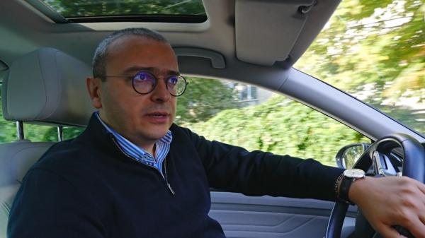 Iancu Guda, de la visul de a deveni fotbalist, la realitatea unei economii în continuă schimbare: "Muncim pentru bani și rămânem prizoneri într-o capcană"