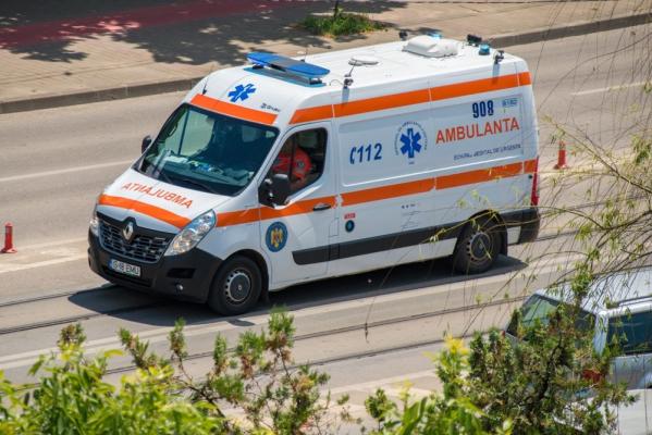 A vrut să fie teribilist și și-a ucis nepotul. Un adolescent de 15 ani din Suceava s-a urcat la volanul unei autoutilitare și l-a accidentat mortal pe copilul de 2 ani