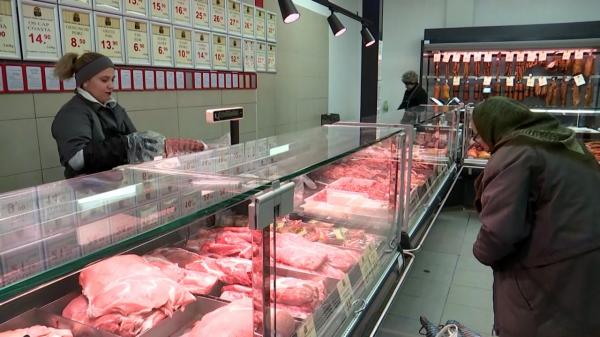 Cât costă un kilogram de carne de porc de Crăciun. "Este mult mai scump"