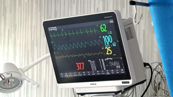 Doi elevi din Baia Mare, diagnosticaţi cu meningită. Toate şcolile şi liceele din municipiu au fost închise pentru dezinfecţie
