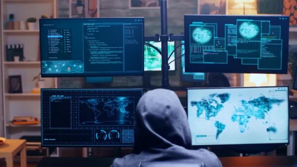 25.000 de conturi de TikTok, activate cu două săptămâni înainte de alegeri. Situaţie fără precedent în România: documentele CSAT, desecretizate