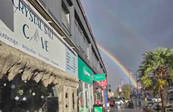 Afacerea cu care două românce au dat lovitura la Londra. Sarea o aduc de la Turda şi Praid