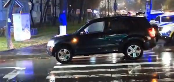 Accidente trase la indigo în Iaşi. Doi bărbaţi, spulberaţi pe trecerile de pietoni. Unul dintre şoferi, prins drogat la volan