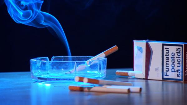 Magazin din Cluj, închis după ce a vândut țigări unui minor de 15 ani. Polițiștii s-au îmbrăcat în civili ca s-o prindă pe vânzătoare