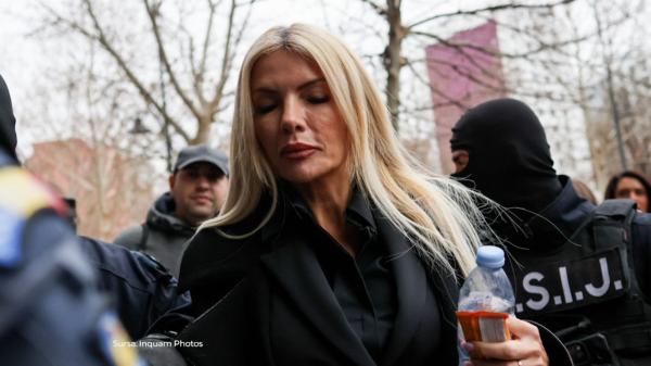 Laura Vicol şi Vladimir Ciorbă, reţinuţi în Dosarul Nordis. Au fost duși în Arestul Central