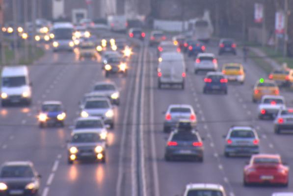 Taxa auto de poluare revine. Cât ar putea plăti proprietarul unei maşini Euro 2 la impozit din 2026