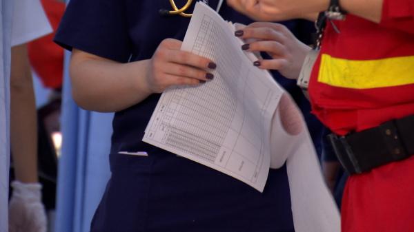 Măsurile luate după ce un copil de 5 ani din Uricani a murit de meningită. La grădiniţă, şi-ar fi putut contamina colegii