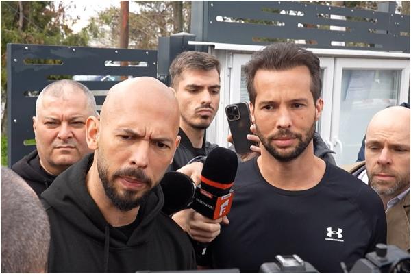 "Când eşti cel mai important om de pe Planetă, orice ţară este interesată de tine". Declaraţia arogantă a lui Andrew Tate, din faţa sediului Poliţiei