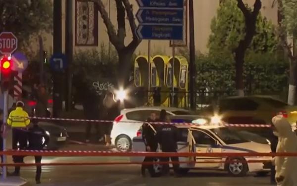 O bombă a explodat în faţa unei companii feroviare din Atena. E aceeaşi companie implicată în cel mai grav dezastru feroviar din istoria Greciei