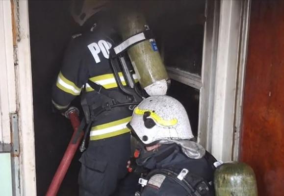 A murit ars de viu după o ţigară uitată aprinsă. Sfârşit tragic pentru un bărbat din Petroşani