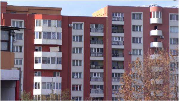 Poliţele obligatorii pentru locuinţe se scumpesc, pentru ca despăgubirile să fie acoperite integral: "Vreo 250 - 300 de lei"