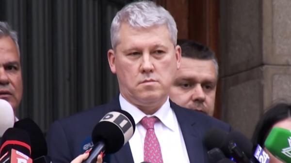 Situație fără precedent: România condusă de interimari - președintele interimar al PNL, numit premier interimar de președintele interimar al României