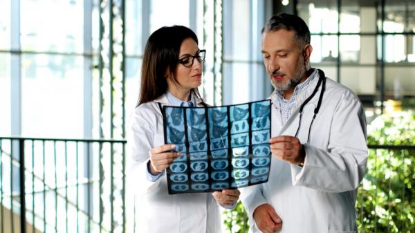 Progrese majore în medicină: noile terapii care îi pot ajuta sau chiar salva pe bolnavii de cancer